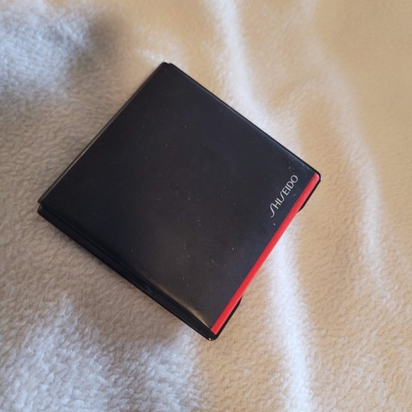 Shiseido Blush - Picture 2 of 3